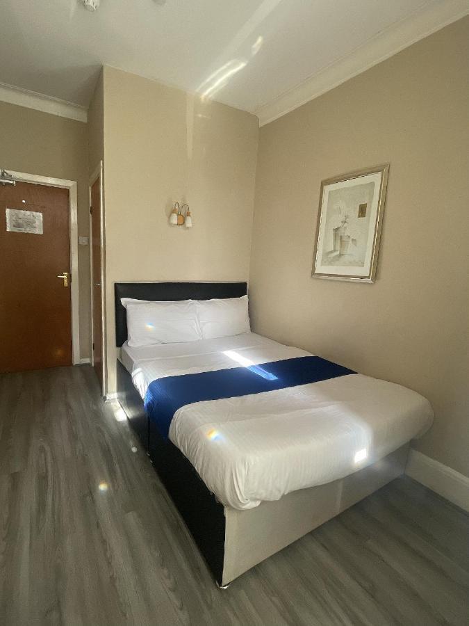 Park Crescent Hotel Manchester Eksteriør billede