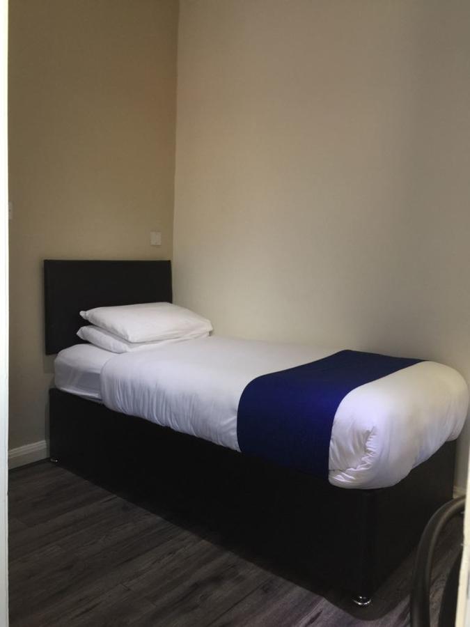 Park Crescent Hotel Manchester Eksteriør billede