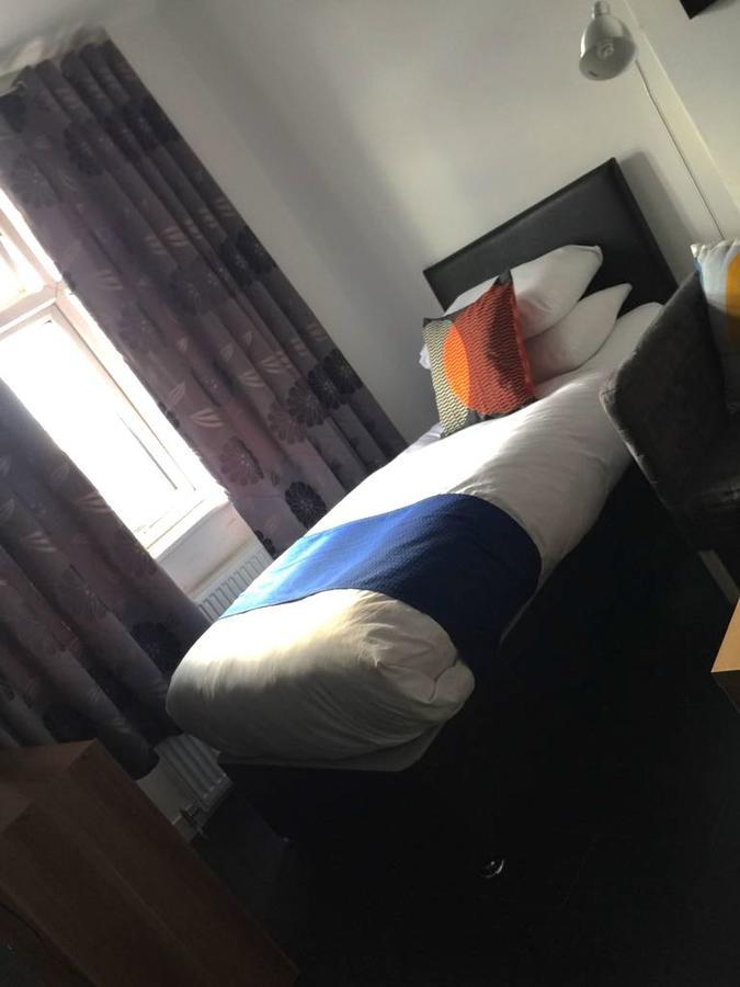 Park Crescent Hotel Manchester Eksteriør billede